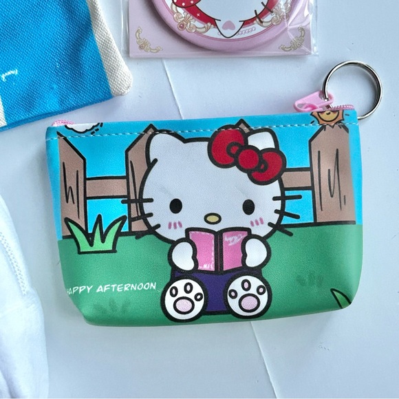 ❤️(HK0020) Hello Kitty Lover’s Adorable Blue & White Tote 10-Piece Fun Bundle! - Picture 13 of 16